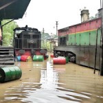 Flooded out: Kandy's railway station.  Pix by Chandana Uduwawala,Teldeniya