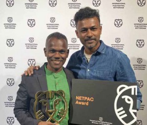 Jagath and Visakesa win awards at IFF Rotterdam