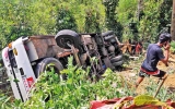 Bus goes off road in Peradeniya, 26 injured