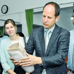 Canadian High Commissioner to Sri Lanka, Eric Walsh inspecting artificial limbs manufactured at the workshop. (Pix by M A Pushpa Kumara)