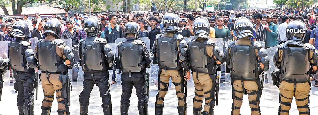 Royal, Thurstan school boys caught up in battle between Police and protesters