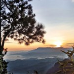 Nuwara Eliya - Early light: The sun rises over the central mountains Pix by Shelton Hettiarachchi