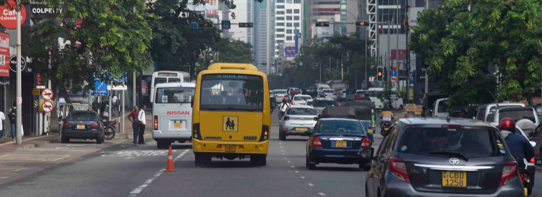 Bus-priority lane rule hits the roads again in Colombo