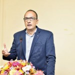 Chief guest Mr. Graham Marshall, addressing the audience