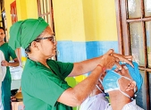 Eye care camp for Welikada prison inmates