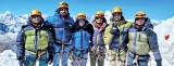 Peradeniya undergrads attempt Everest