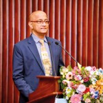 Prof.-Prasad-Sethunga,-Director-General-of-the-NIE,-addressing-the-gathering-at-the-Launch