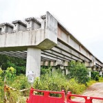 Kadawatha–Mirigama abandoned highway   Pic by Indika Handuwala