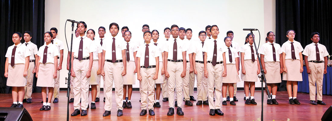 A ‘Royal’ Celebration of Excellence – The Annual Prize Giving 2024 of Royal Institute International School