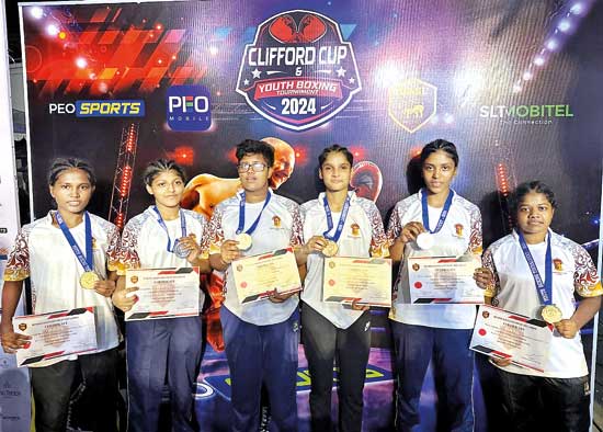 Hemamali-GS,-Kandy-won-the-Girls'-_12-title