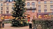 Dreaming of a White Christmas in the context of climate change