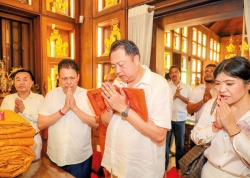 Invoking blessings for quake-affected people