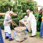 Chef Publis and Anura Dewapura Making Kalu Dodol