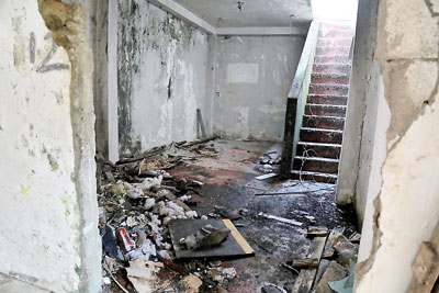 20-9Y1A9883-abandon-house-after-residents-leaving
