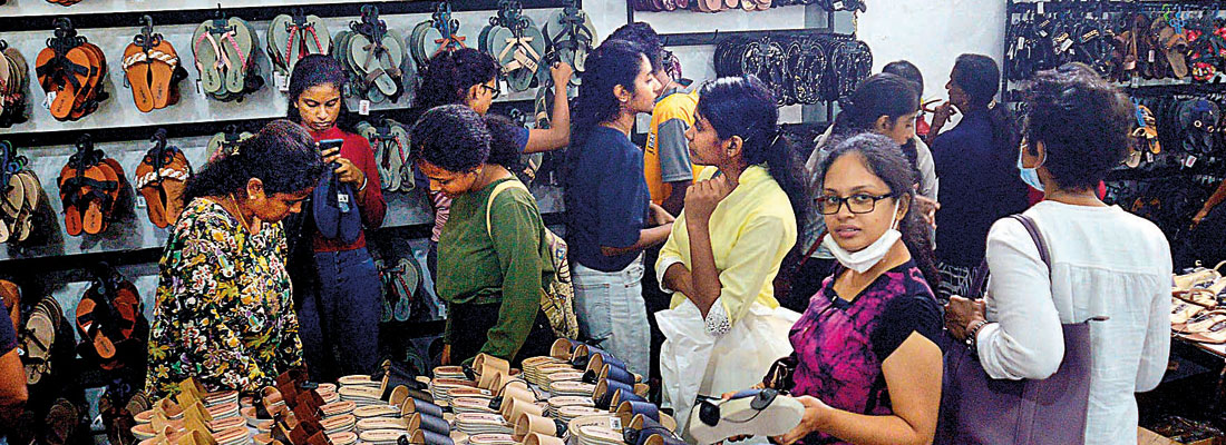 FTAs: Substitute for free trade?