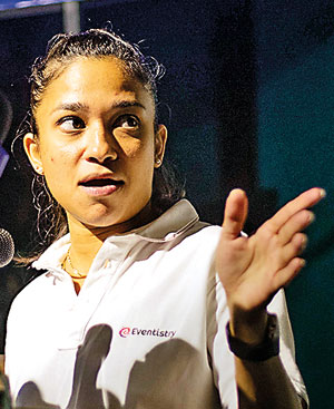 Karin-Wijeratne-explaining-facts-of-the-inaugural-SLPL_P23