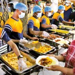 The art of giving: Dansala at the Gangaramaya temple, Colombo