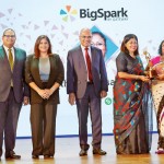 Ms. Wathsala Dissanayake receiving recognition for 25 years of service