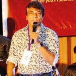 Mela-talking_4--