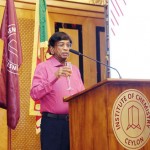 Prof. Emeritus Samitha Deraniyagala delivering the toast