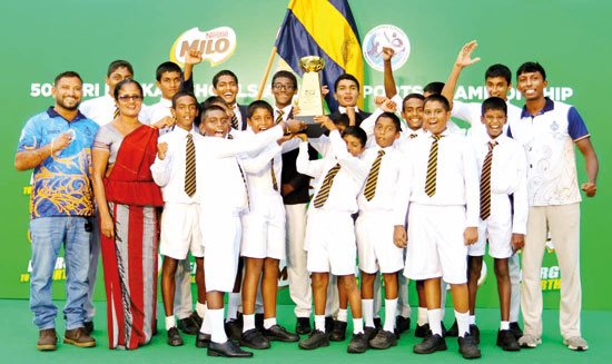 Royal-College-Diving-Team_BP