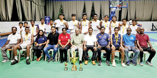The-Champion-Team-with-Officials_BP