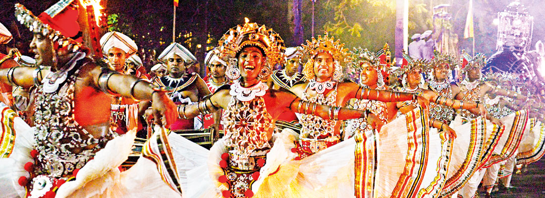 Esala Perahera draws to a close