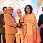 M A A I Asumath receiving the award                                Pix by Isuru Perera