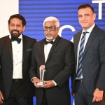 Saman Sri Rathnayake  with the Electoral Commission  of the Year'  award in Bostwana