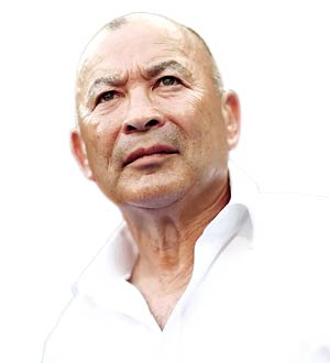 Japan-coach-Eddie-Jones1_P26