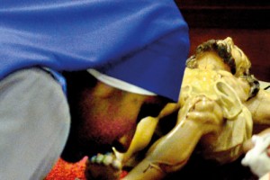 Humility and devotion: Kissing Christ&rsquo;s feet
