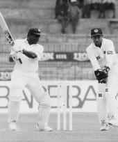 Sanath Jayasuriya...wielding the bat