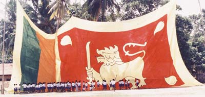 [Sri Lanka's largest ever national flag]
