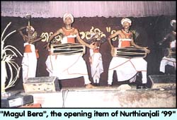 Magul Bera, the opening item of Nurthianjali '99